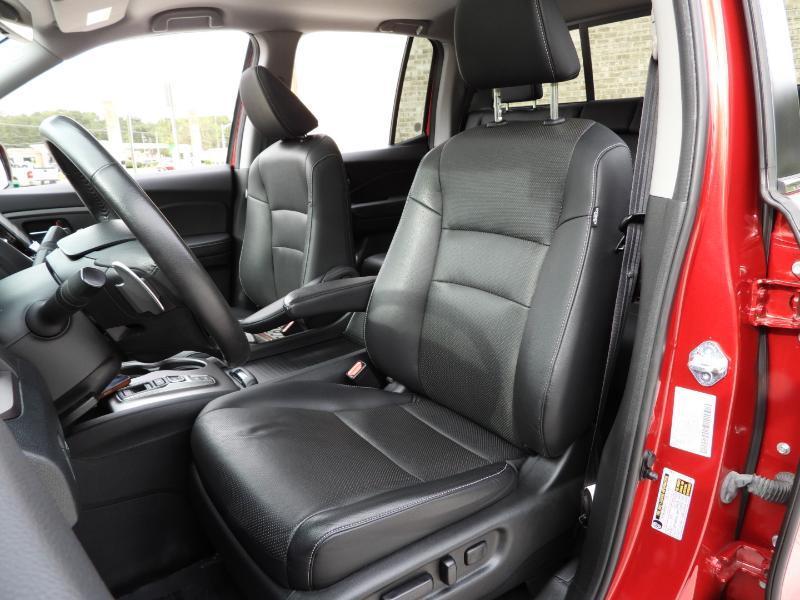 Honda Ridgeline RTL w/ Moonroof & Navigation 2023