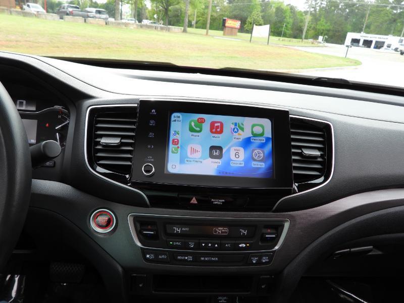 Honda Ridgeline RTL w/ Moonroof & Navigation 2023