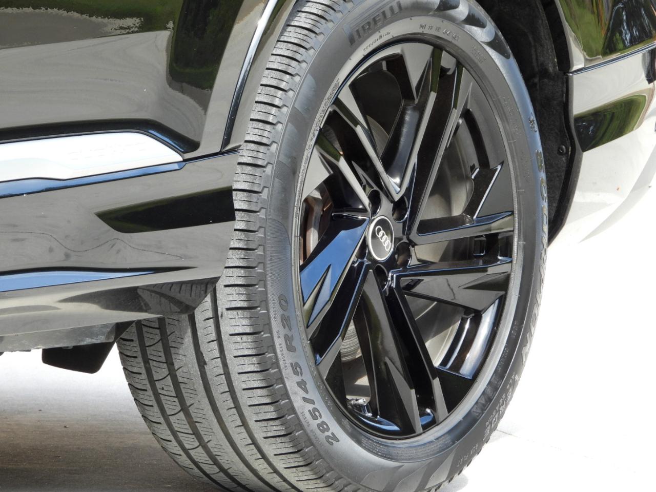 Audi Q7 Premium Plus 55 TFSI quattro 2022