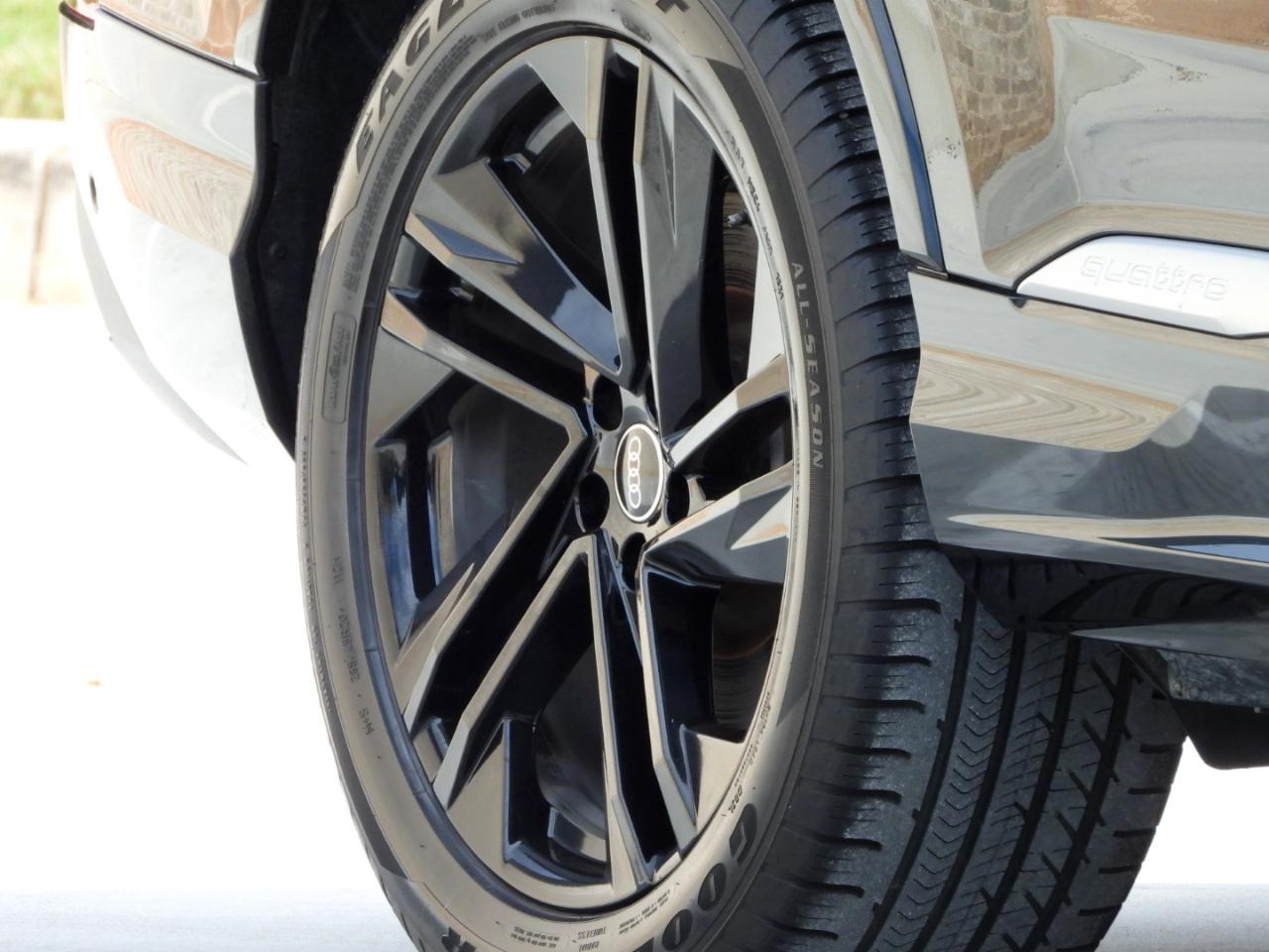 Audi Q7 Premium Plus 55 TFSI quattro 2022