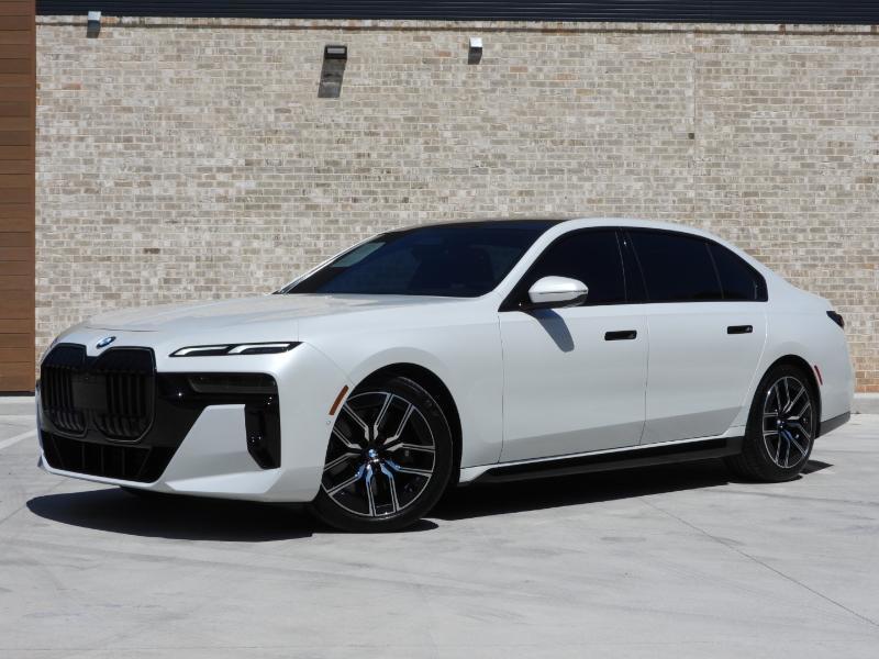 BMW 7-Series 740i 2024