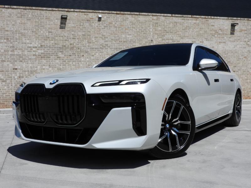 BMW 7-Series 740i 2024