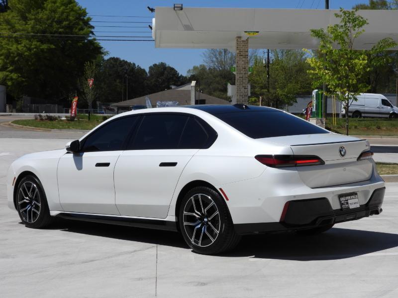 BMW 7-Series 740i 2024