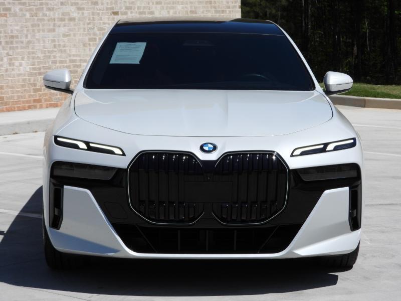 BMW 7-Series 740i 2024
