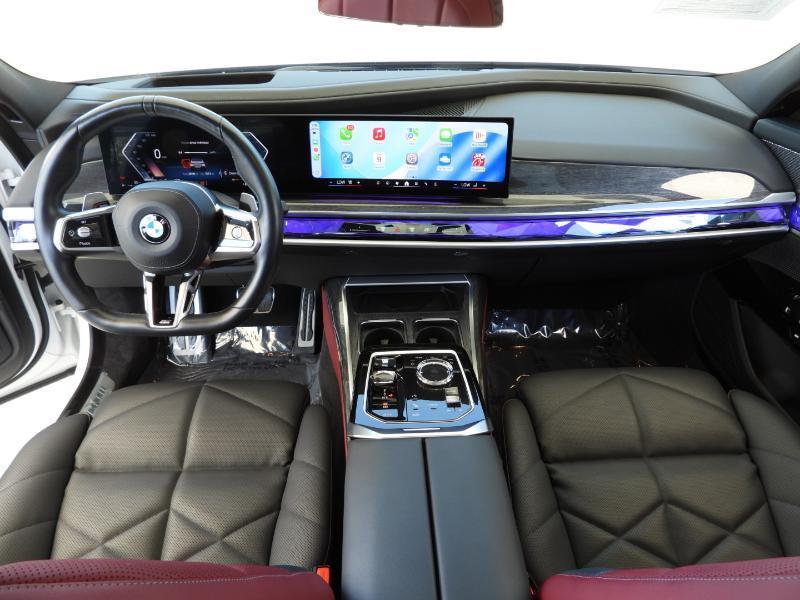 BMW 7-Series 740i 2024