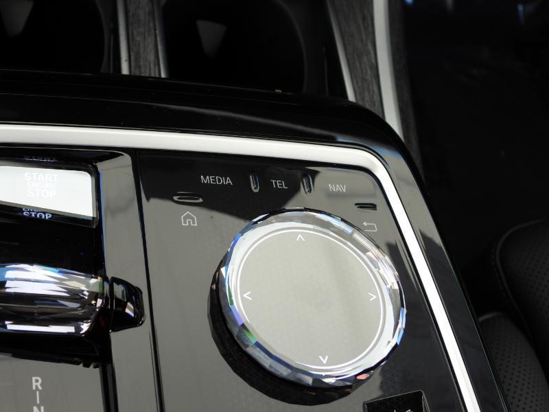 BMW 7-Series 740i 2024