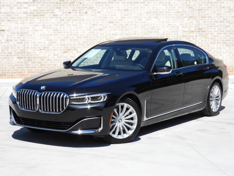 BMW 7-Series 740i 2021