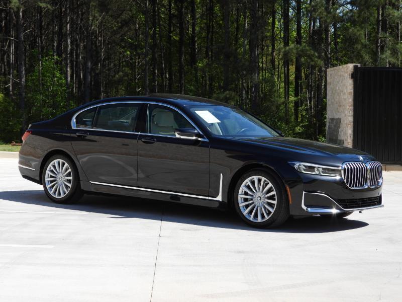 BMW 7-Series 740i 2021