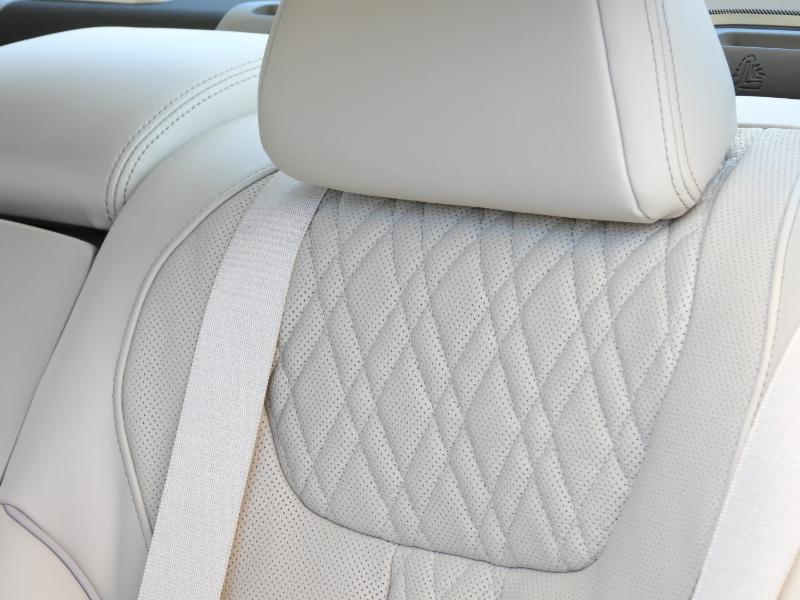 BMW 7-Series 740i 2021