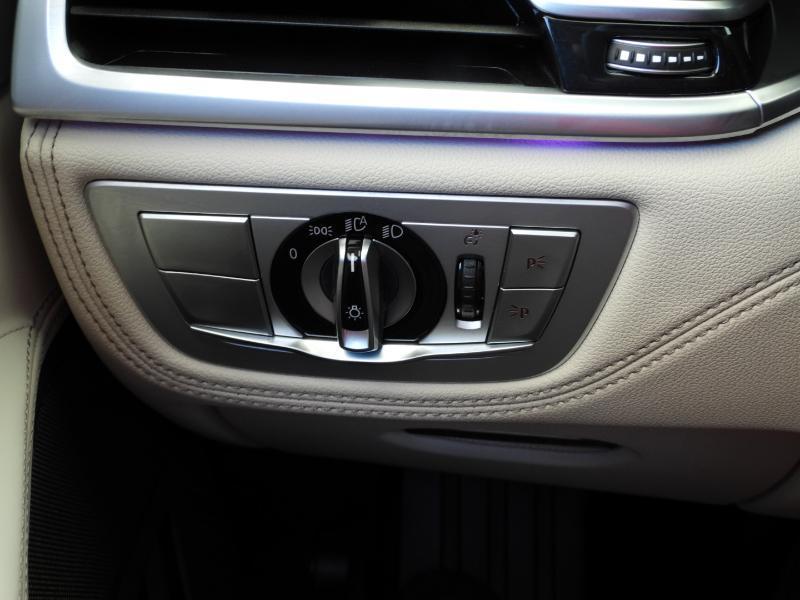 BMW 7-Series 740i 2021