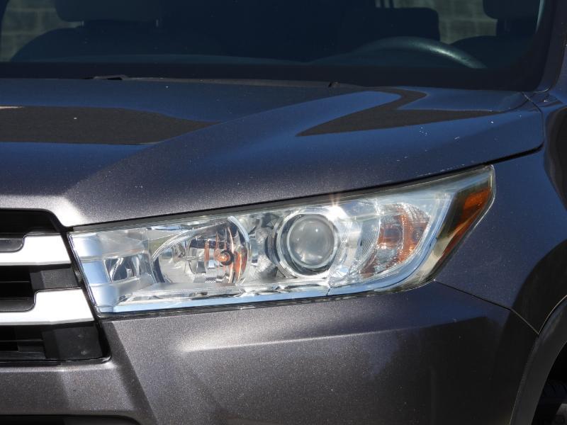 Toyota Highlander LE FWD I4 2017