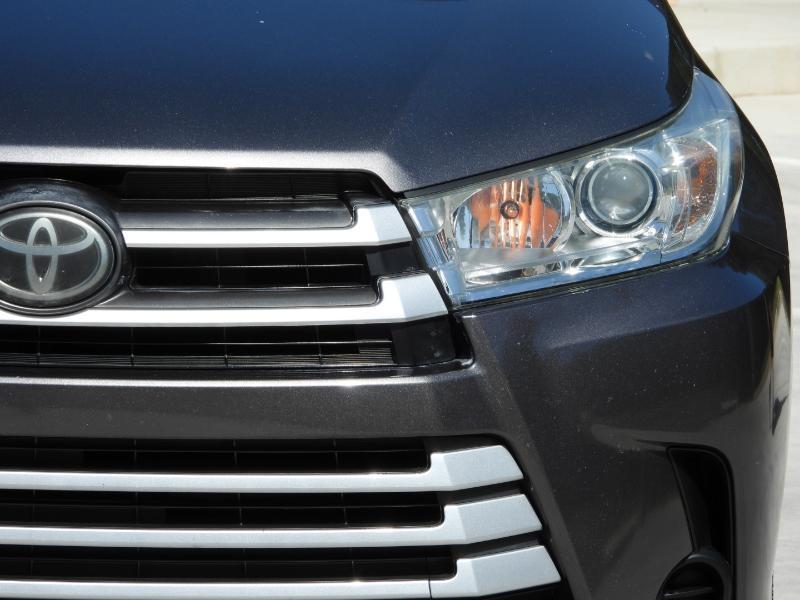 Toyota Highlander LE FWD I4 2017