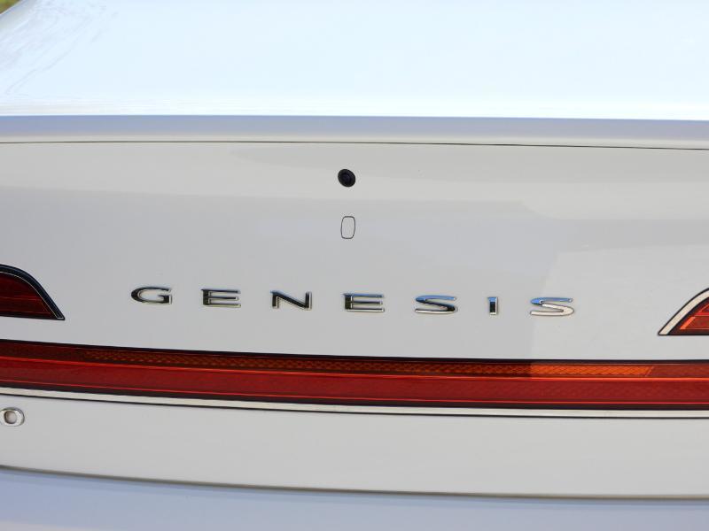 Genesis G90 Premium 2020