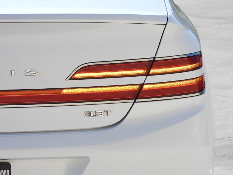 Genesis G90 Premium 2020