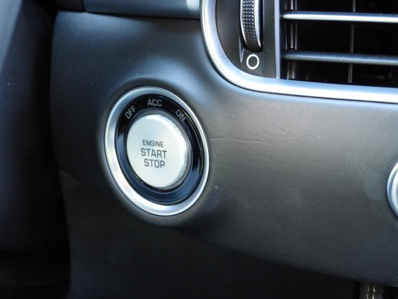 Genesis G90 Premium 2020