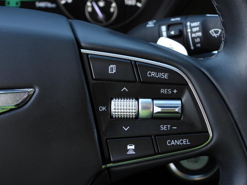 Genesis G90 Premium 2020