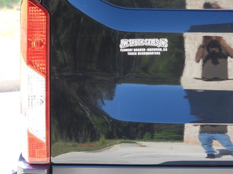 Ford Transit 250 Van Low Roof w/Sliding Pass. 130-in. WB 2020