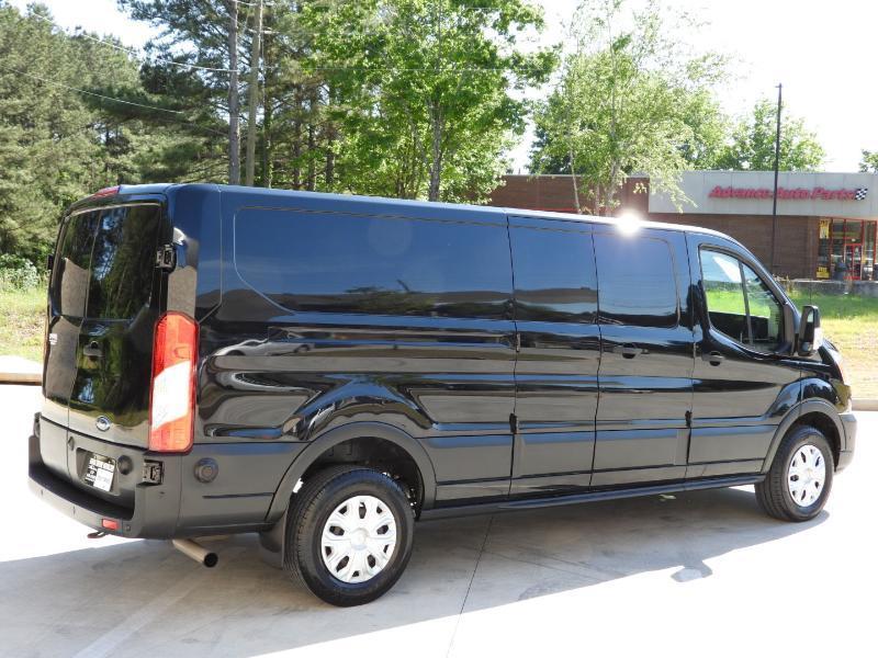 Ford Transit 250 Van Low Roof w/Sliding Pass. 130-in. WB 2020