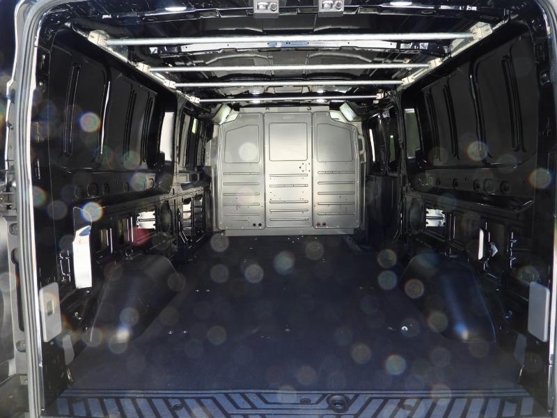 Ford Transit 250 Van Low Roof w/Sliding Pass. 130-in. WB 2020