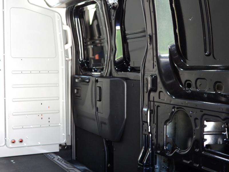 Ford Transit 250 Van Low Roof w/Sliding Pass. 130-in. WB 2020