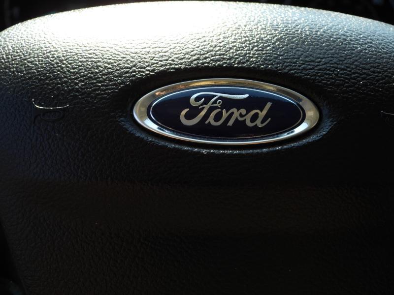 Ford Transit 250 Van Low Roof w/Sliding Pass. 130-in. WB 2020