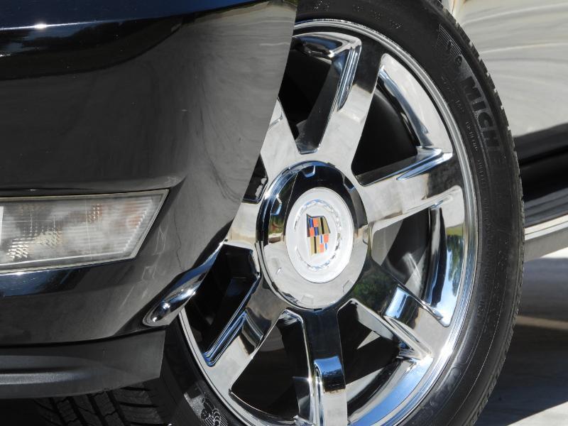 Cadillac Escalade 2WD Luxury 2013