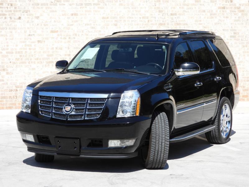 Cadillac Escalade 2WD Luxury 2013