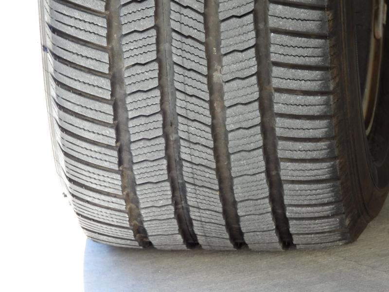 Cadillac Escalade 2WD Luxury 2013