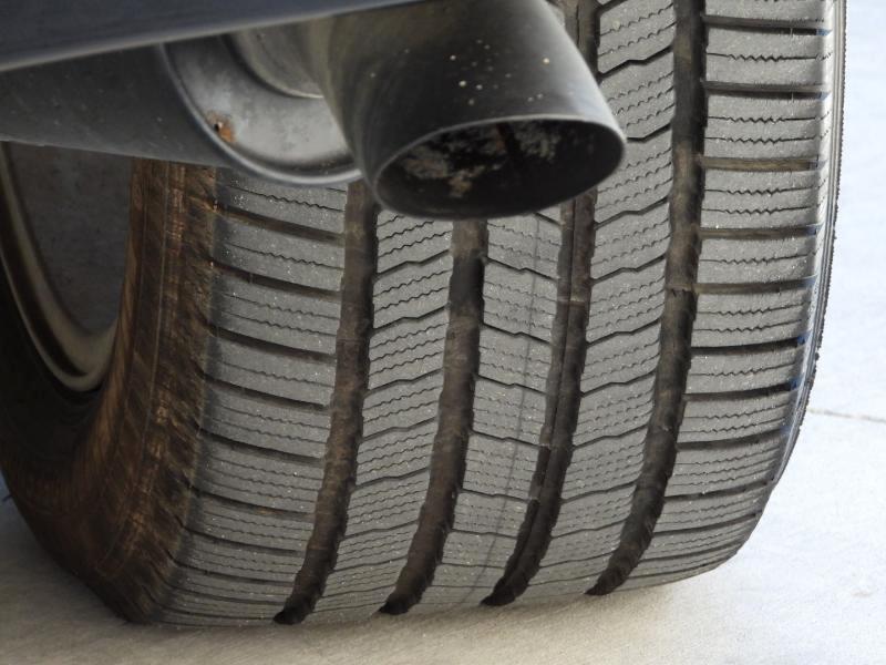 Cadillac Escalade 2WD Luxury 2013