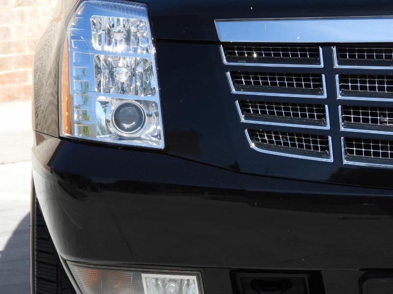 Cadillac Escalade 2WD Luxury 2013