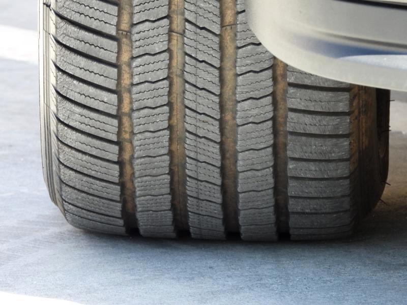 Cadillac Escalade 2WD Luxury 2013