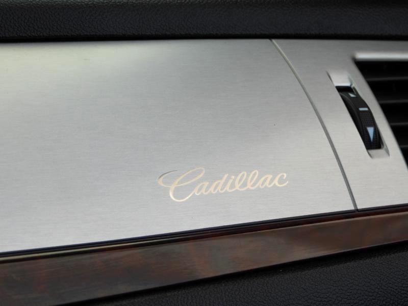 Cadillac Escalade 2WD Luxury 2013