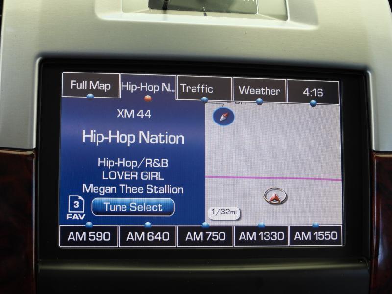 Cadillac Escalade 2WD Luxury 2013