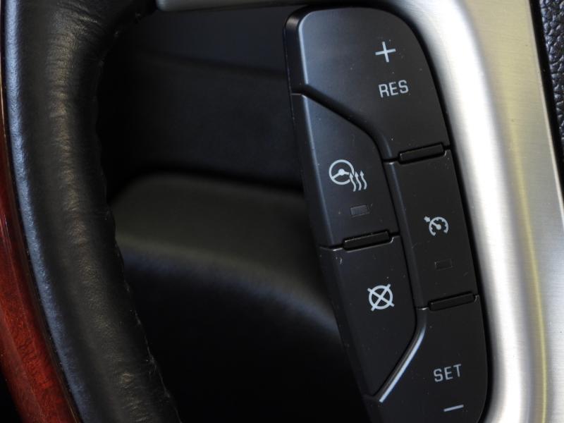 Cadillac Escalade 2WD Luxury 2013