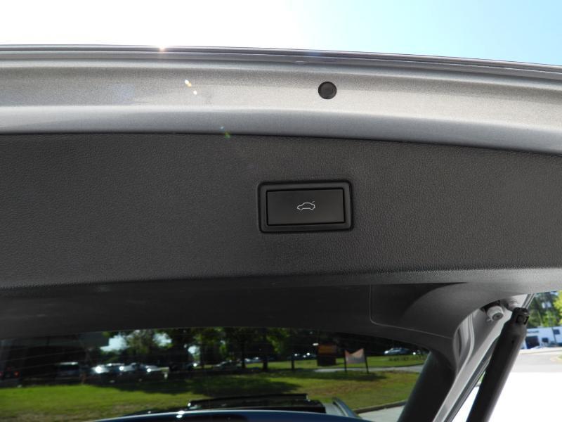 Volkswagen Tiguan SE R-Line Black 2022