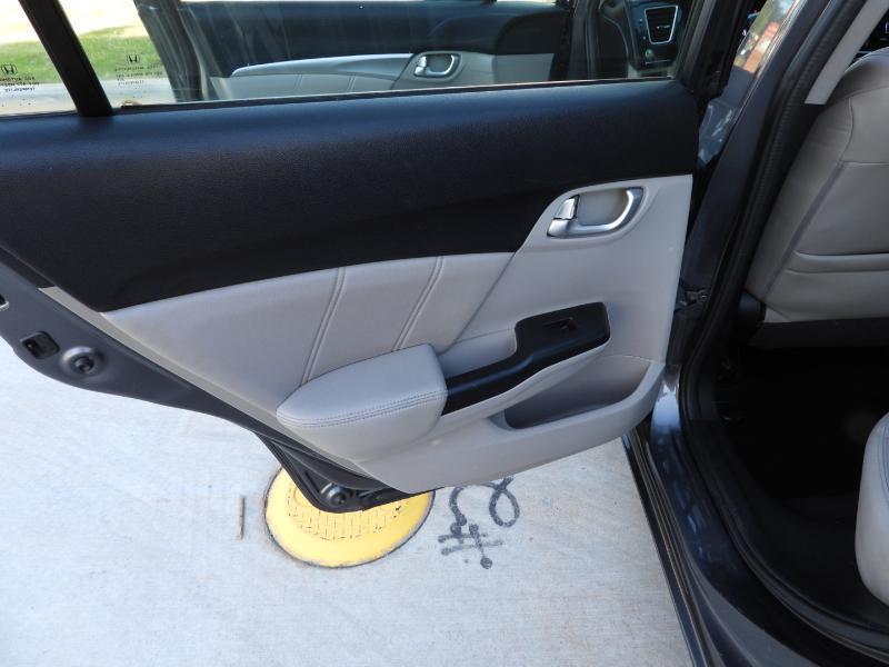 Honda Civic Hybrid CVT AT-PZEV with Leather 2013