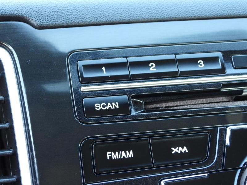 Honda Civic Hybrid CVT AT-PZEV with Leather 2013