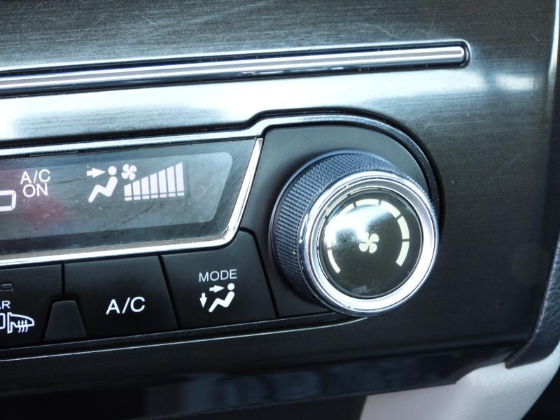 Honda Civic Hybrid CVT AT-PZEV with Leather 2013