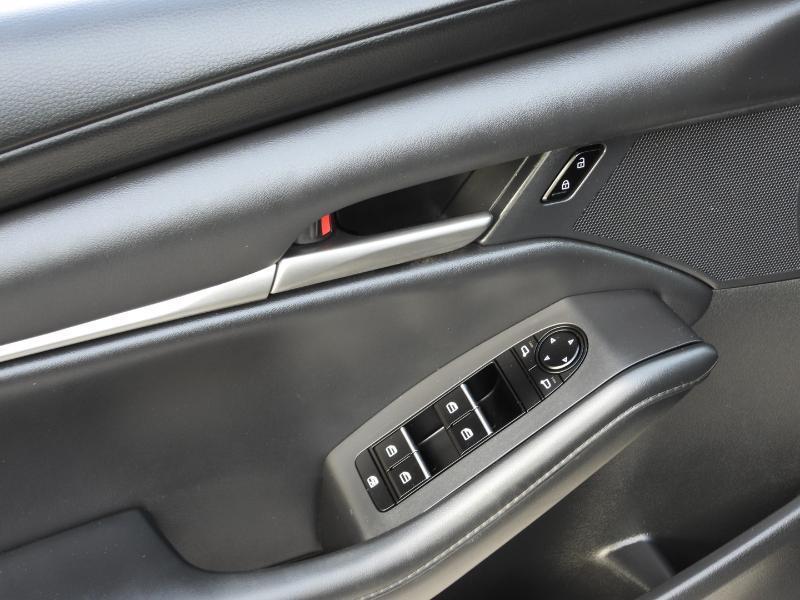 Mazda MAZDA3 Select 2021