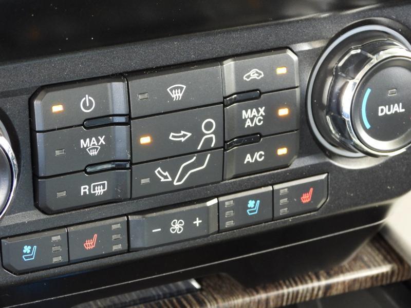 Ford F-250 SD Lariat Crew Cab 4WD 2020