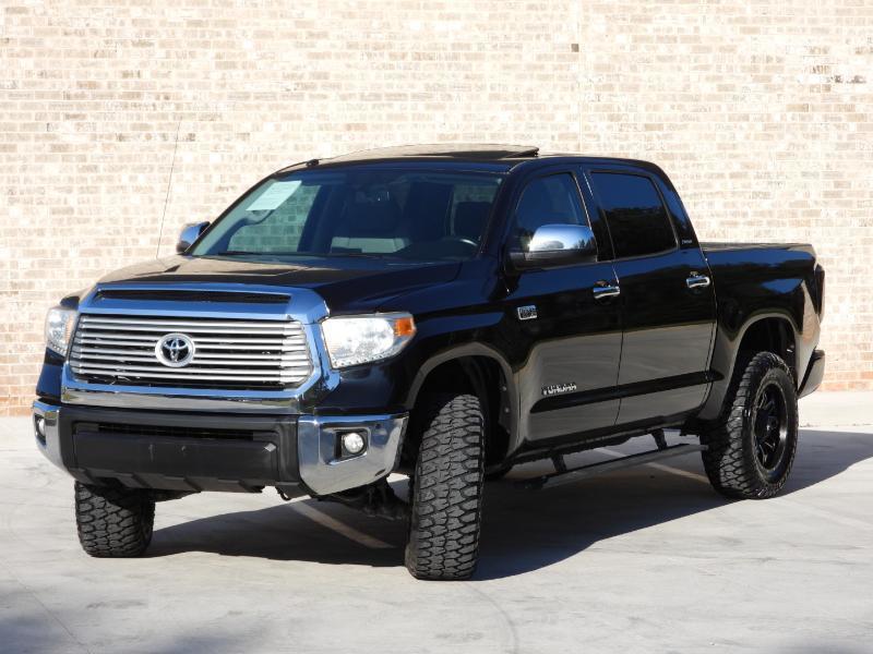 Toyota Tundra Limited 5.7L CrewMax 2WD 2016