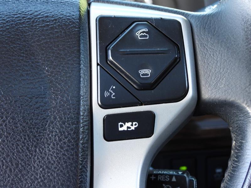 Toyota Tundra Limited 5.7L CrewMax 2WD 2016