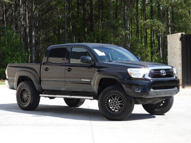 Toyota Tacoma PreRunner Double Cab Auto 2WD 2012