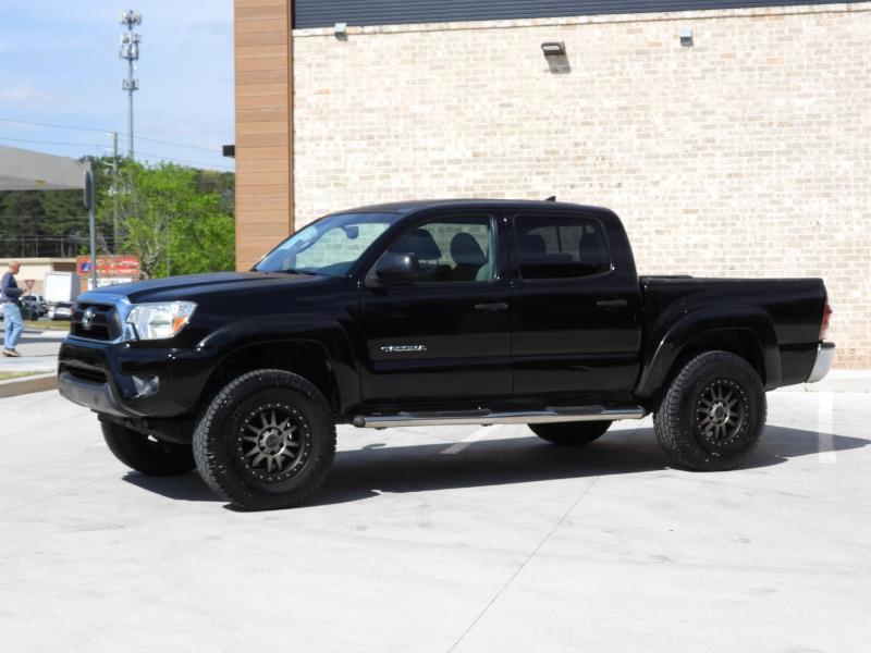 Toyota Tacoma PreRunner Double Cab Auto 2WD 2012