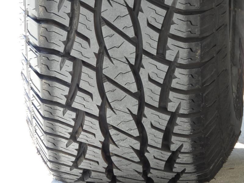 Toyota Tacoma PreRunner Double Cab Auto 2WD 2012