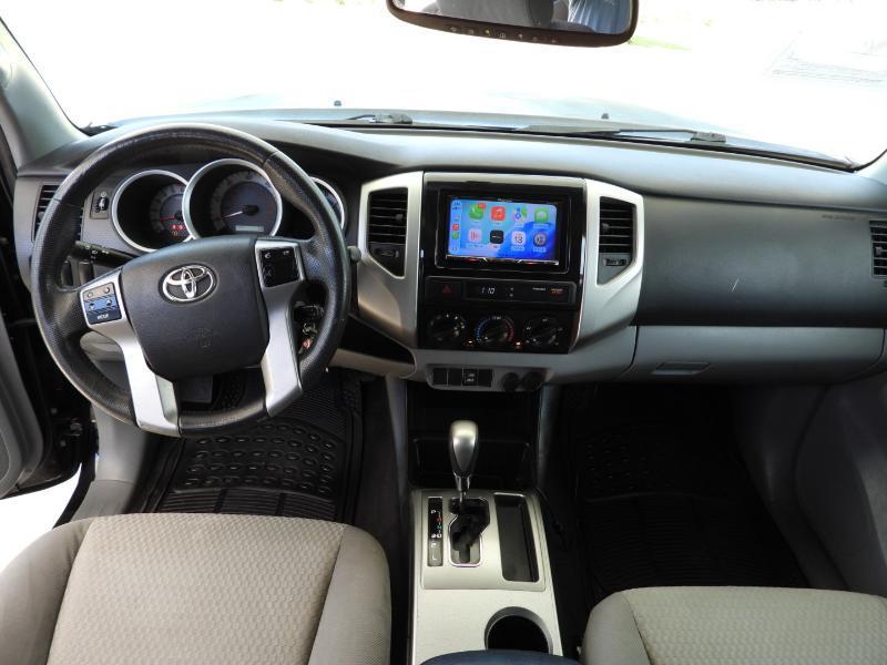 Toyota Tacoma PreRunner Double Cab Auto 2WD 2012