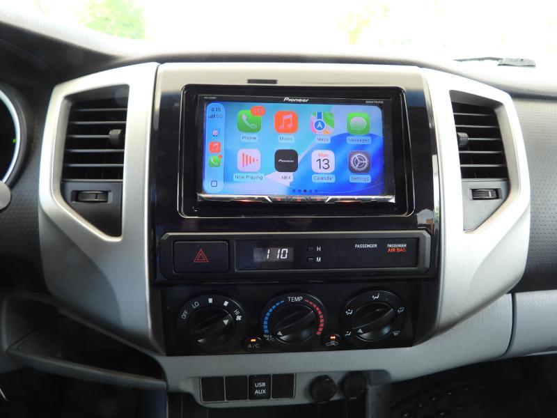 Toyota Tacoma PreRunner Double Cab Auto 2WD 2012