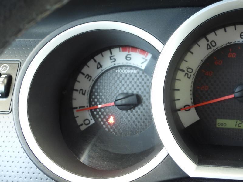 Toyota Tacoma PreRunner Double Cab Auto 2WD 2012