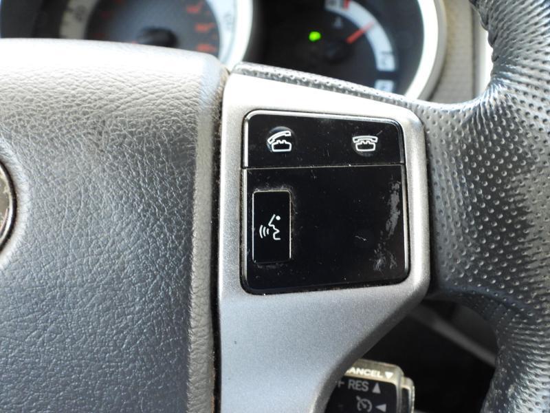 Toyota Tacoma PreRunner Double Cab Auto 2WD 2012