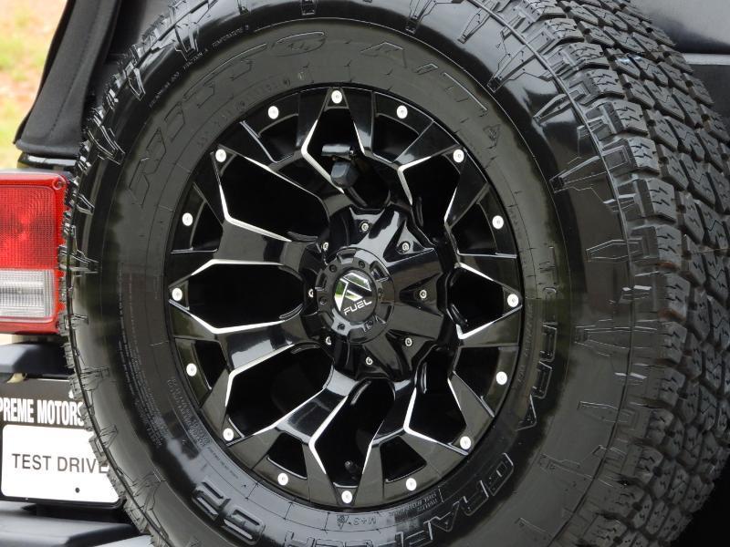 Jeep Wrangler Sahara 4WD 2013